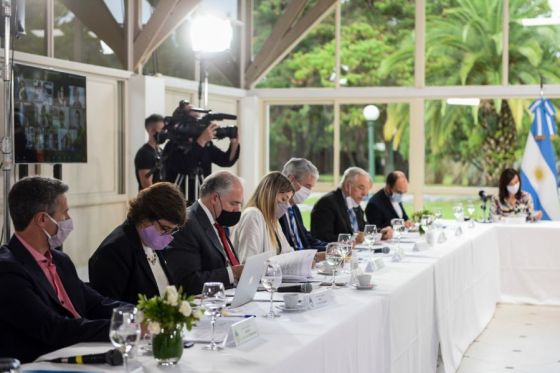El Consejo Federal de Educación estableció cómo será el regreso a la presencialidad en todo el país El ministro de Educación, Cultura, Ciencia y Tecnología de la Provincia de Salta, Matías Cánepa, participó de la 102 asamblea del Consejo Federal de Educación.